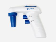 Crystalgen® Pipette Controller